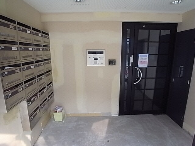 富雄駅 徒歩3分 1階の物件外観写真