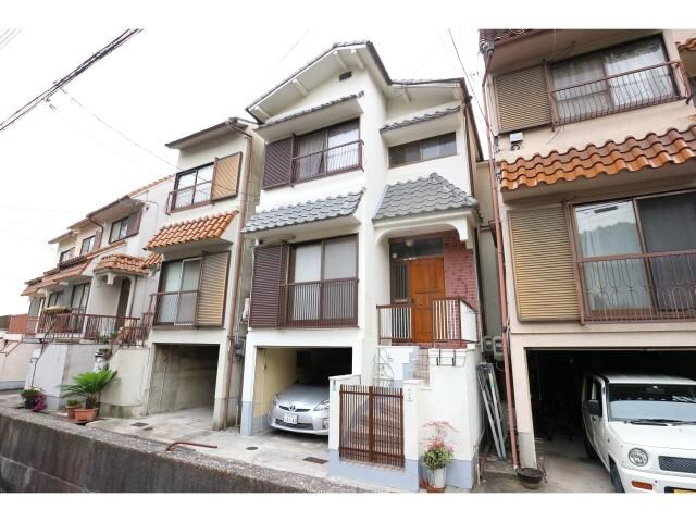 奈良県奈良市帝塚山６丁目の物件外観写真