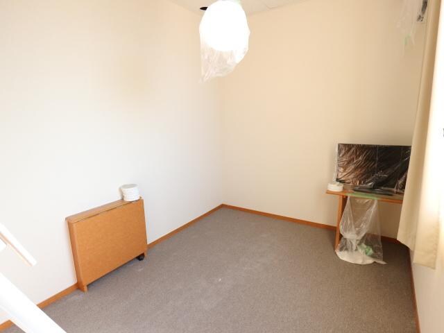 奈良県奈良市富雄北3丁目コーポ 2階の物件内観写真