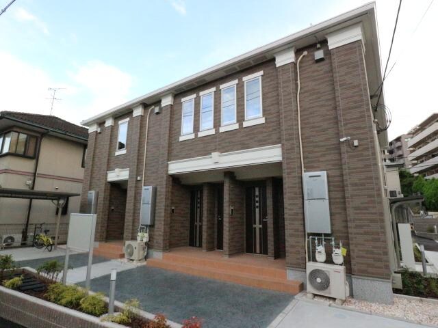 奈良県奈良市あやめ池北３丁目の物件外観写真