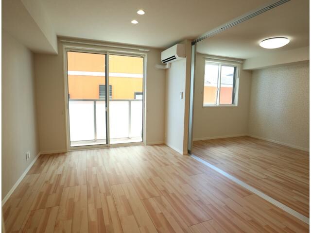 奈良県奈良市中山町ハイツ 1階の物件内観写真