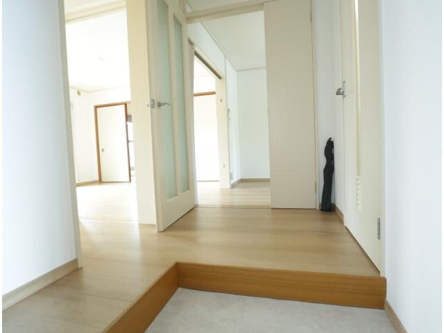 学園前駅 バス8分  中山町西二丁目下車：停歩5分 2階の物件内観写真