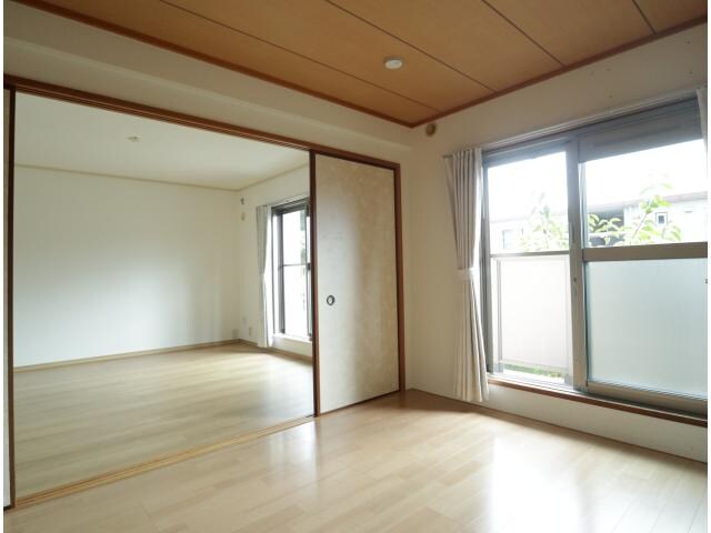 学園前駅 バス8分  中山町西二丁目下車：停歩5分 2階の物件内観写真