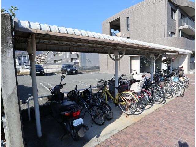 南生駒駅 徒歩4分 1階の物件外観写真