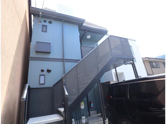 奈良県生駒市本町の物件外観写真