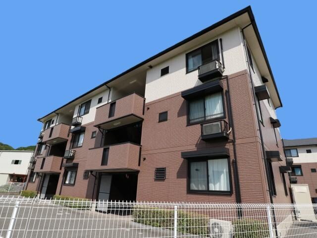 奈良県生駒市小瀬町の物件外観写真