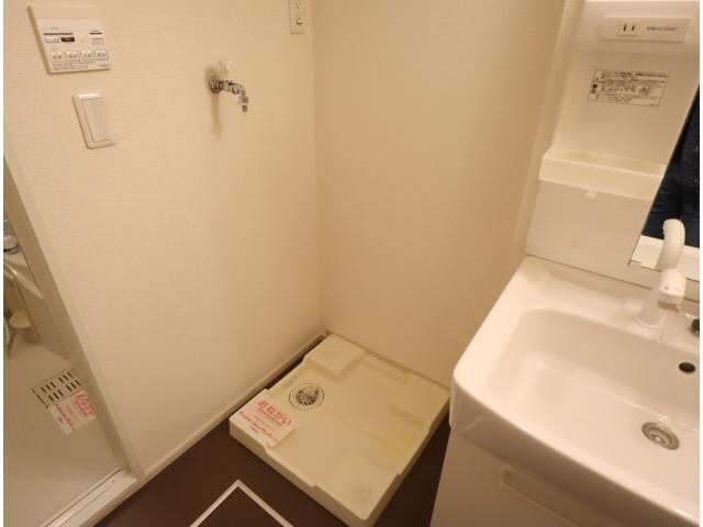 生駒駅 バス11分  稲倉下車：停歩3分 2階の物件内観写真