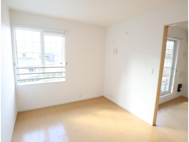 生駒駅 バス11分  稲倉下車：停歩3分 2階の物件内観写真