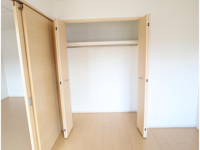 生駒駅 バス11分  稲倉下車：停歩3分 2階の物件内観写真