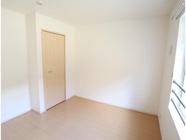 生駒駅 バス11分  稲倉下車：停歩3分 2階の物件内観写真