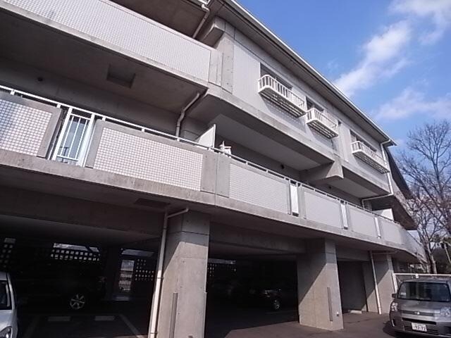 奈良県生駒市辻町の物件外観写真