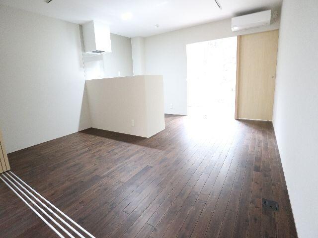 奈良県生駒市本町マンション 3階の物件内観写真