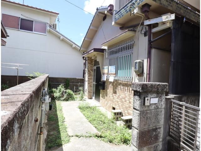 奈良県生駒市中菜畑２丁目の物件外観写真