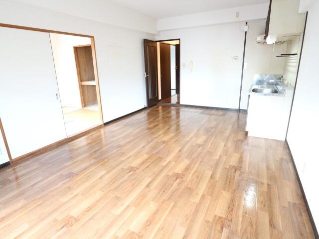 奈良県奈良市川久保町マンション 2階の物件内観写真