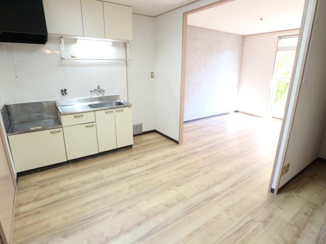 奈良県奈良市水門町ハイツ 1階の物件内観写真