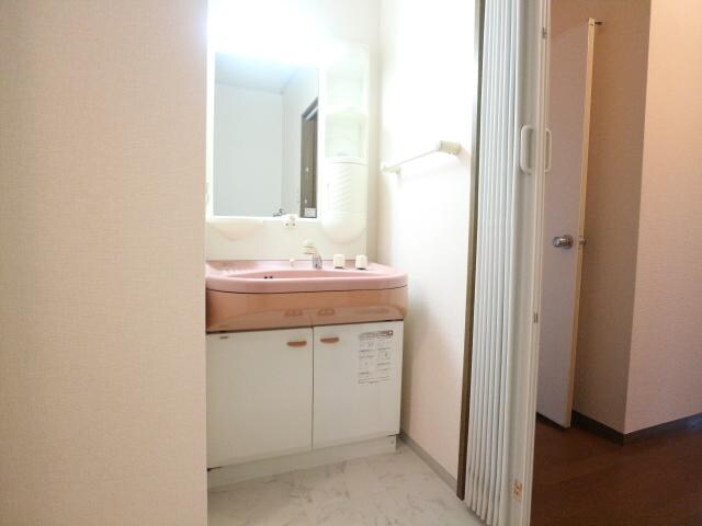 近鉄奈良駅 バス8分  紀寺住宅前下車：停歩8分 1階の物件内観写真