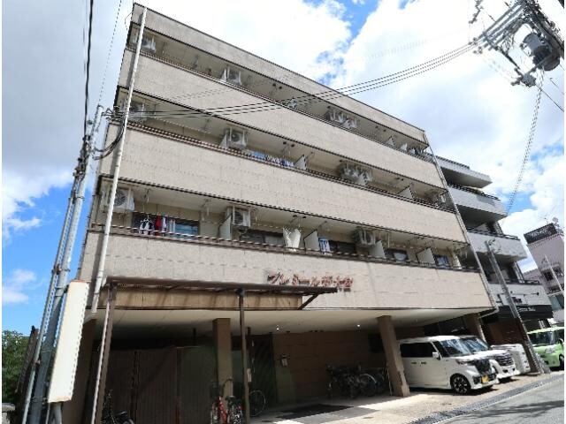 奈良県奈良市芝辻町４丁目の物件外観写真