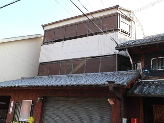 奈良県奈良市阪新屋町の物件外観写真