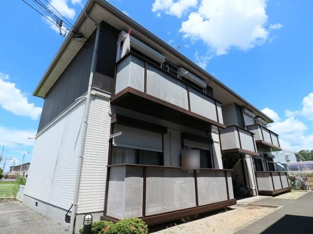 奈良県奈良市大安寺３丁目の物件外観写真