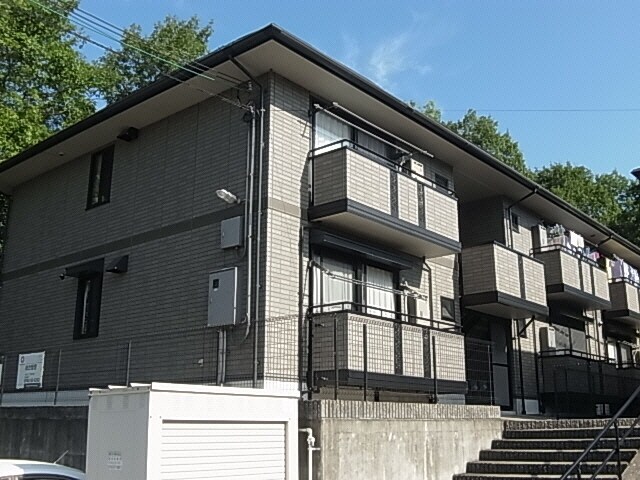 奈良県奈良市佐保台２丁目の物件外観写真