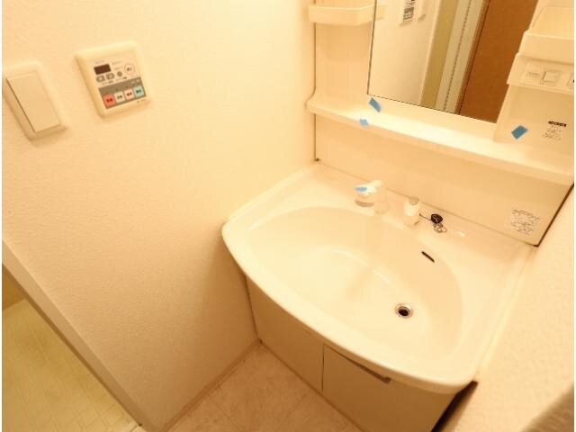 奈良駅 徒歩2分 5階の物件内観写真