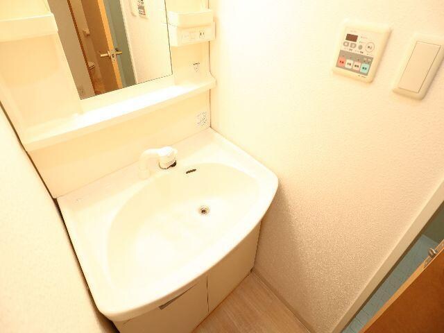 奈良駅 徒歩2分 5階の物件内観写真