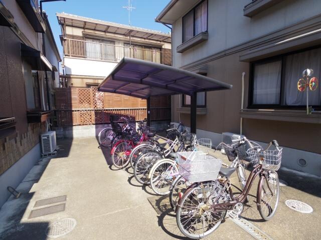 奈良駅 バス16分  大和ハウス前下車：停歩2分 2階の物件外観写真