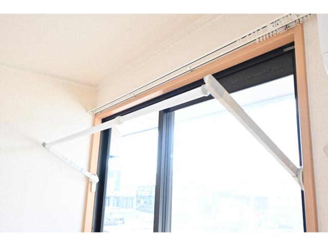 奈良駅 バス16分  大和ハウス前下車：停歩2分 2階の物件内観写真