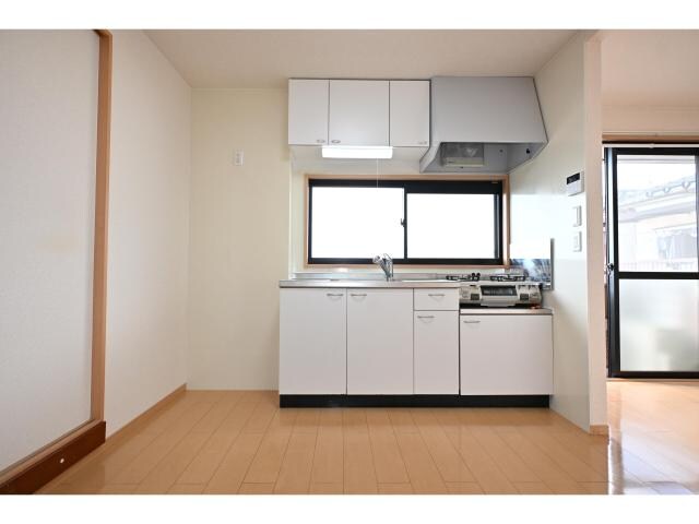 奈良駅 バス16分  大和ハウス前下車：停歩2分 2階の物件内観写真