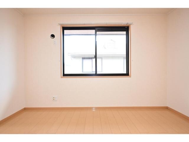 奈良駅 バス16分  大和ハウス前下車：停歩2分 2階の物件内観写真