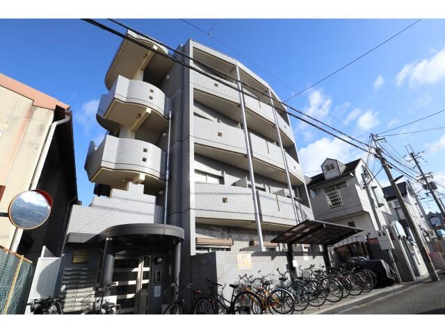 奈良県奈良市南紀寺町５丁目の物件外観写真