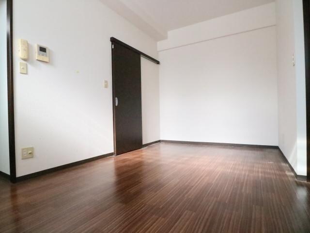 近鉄奈良駅 バス10分  八軒町下車：停歩9分 3階の物件内観写真