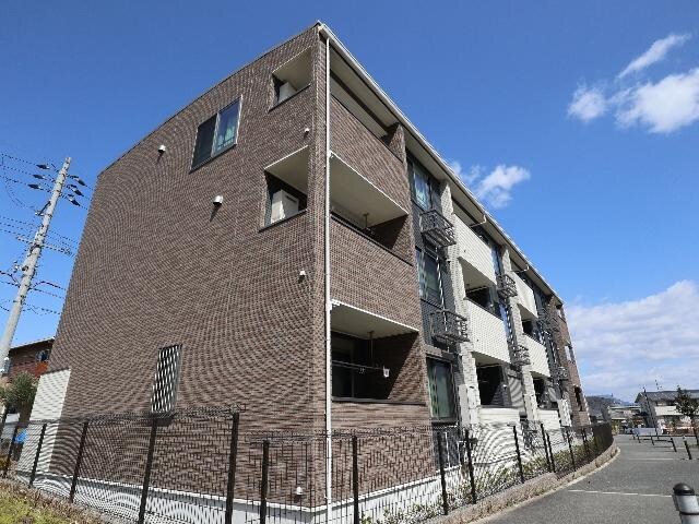 木津駅 徒歩24分 3階の物件外観写真