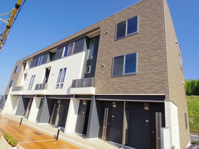 木津駅 徒歩24分 3階の物件外観写真