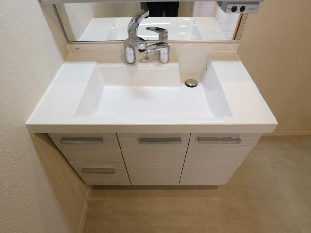 新大宮駅 徒歩5分 2階の物件内観写真