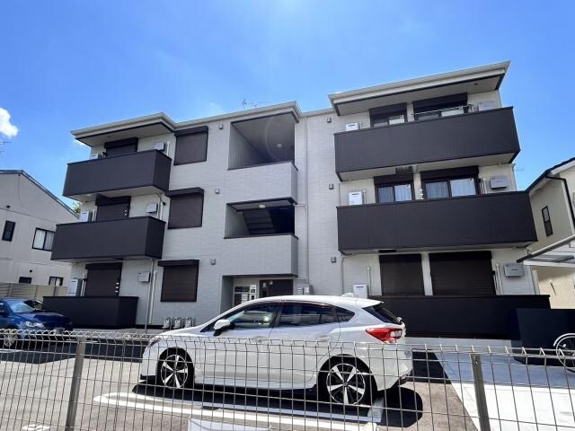 奈良県奈良市高畑町の物件外観写真