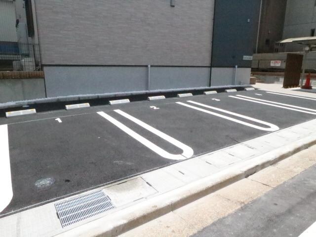 平城山駅 徒歩4分 2階の物件外観写真