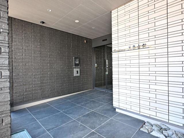 奈良駅 徒歩5分 2階の物件外観写真