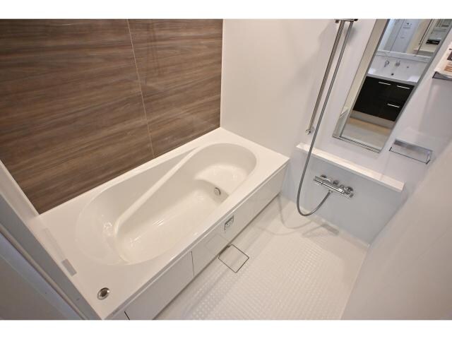 奈良駅 バス10分  宮の森町西口下車：停歩5分 1階の物件内観写真