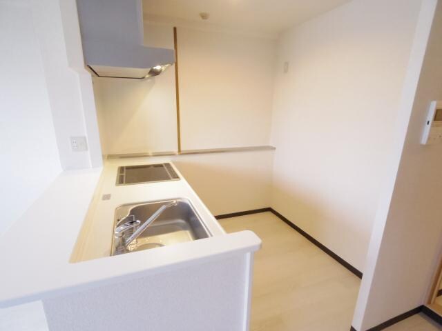 五位堂駅 徒歩10分 2階の物件内観写真