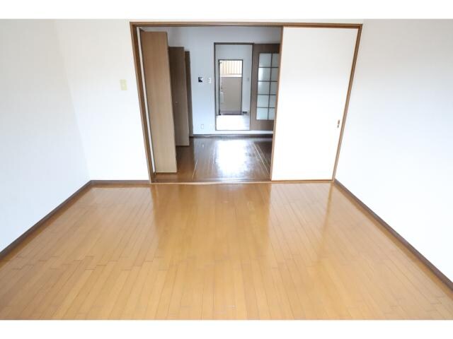 五位堂駅 徒歩4分 2階の物件内観写真