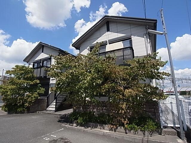 五位堂駅 徒歩4分の物件外観写真