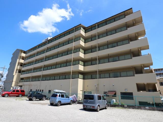 筒井駅 徒歩6分の物件外観写真