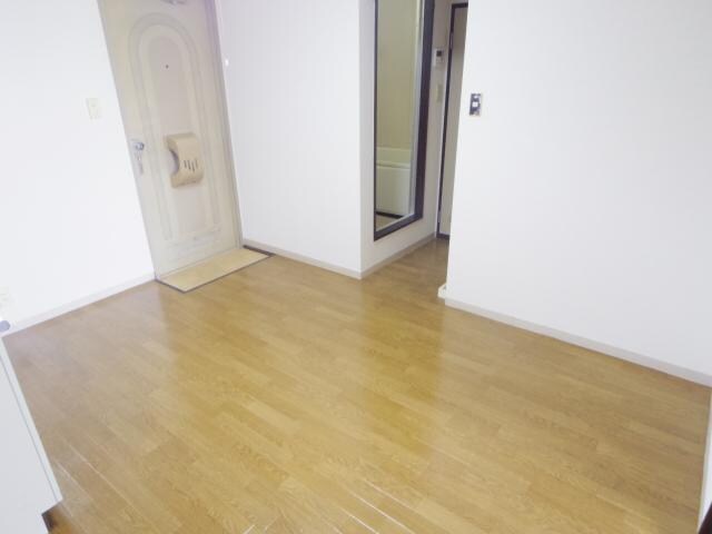 奈良県大和郡山市柏木町ハイツ 2階の物件内観写真