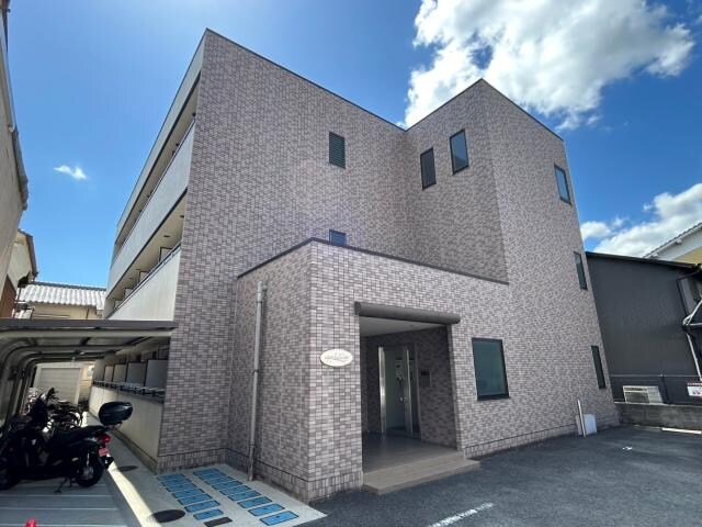 奈良県大和郡山市南郡山町の物件外観写真