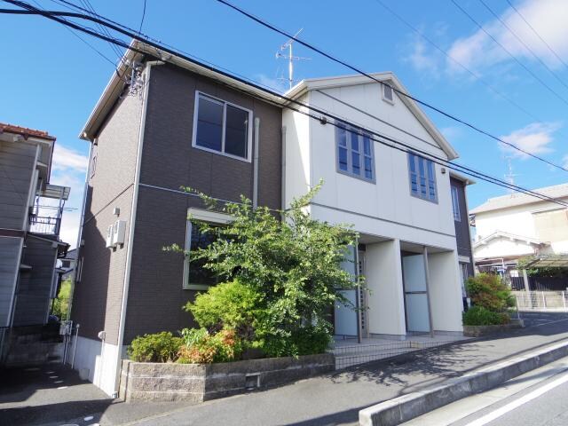 近鉄郡山駅 バス15分  矢田山町下車：停歩3分の物件外観写真