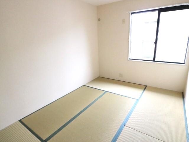 大和小泉駅 徒歩3分 2階の物件内観写真