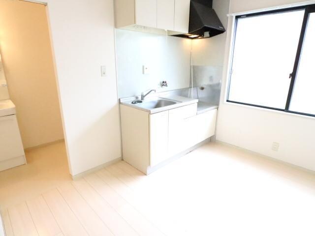 大和小泉駅 徒歩3分 2階の物件内観写真