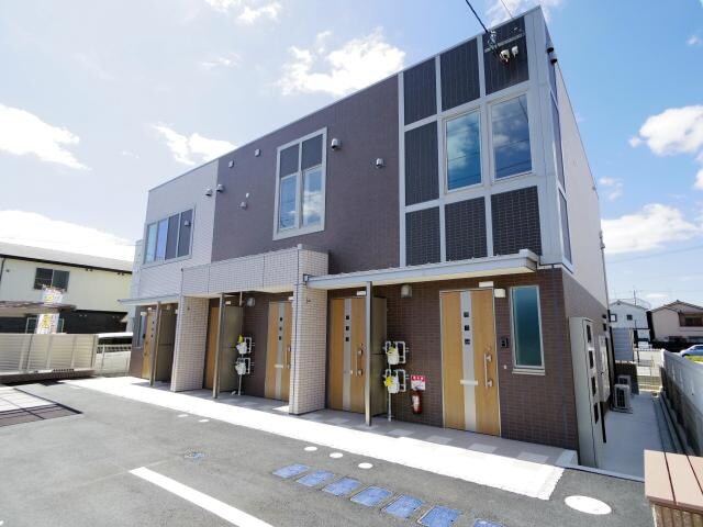 奈良県大和郡山市小林町西３丁目の物件外観写真
