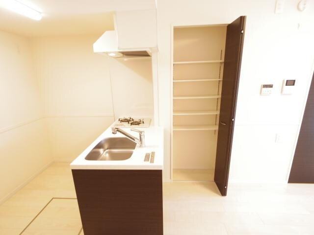 大和小泉駅 徒歩3分 1階の物件内観写真